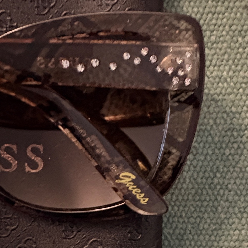 Guess Snake Pattern Tortoise Sunglasses - image 7